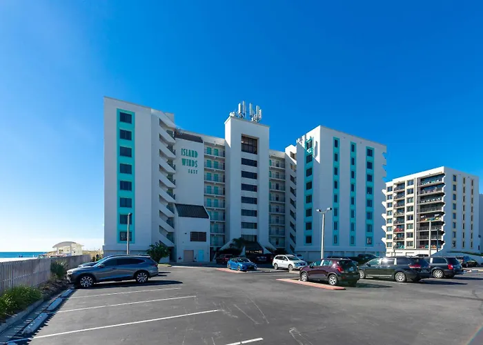 Apartment Island Winds East 705