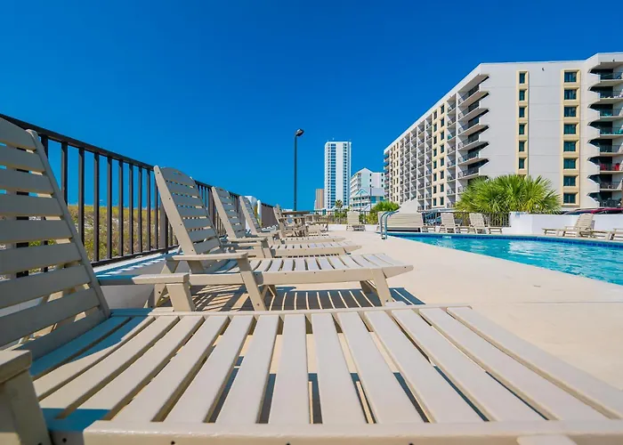 Island Winds East 705 Apartment